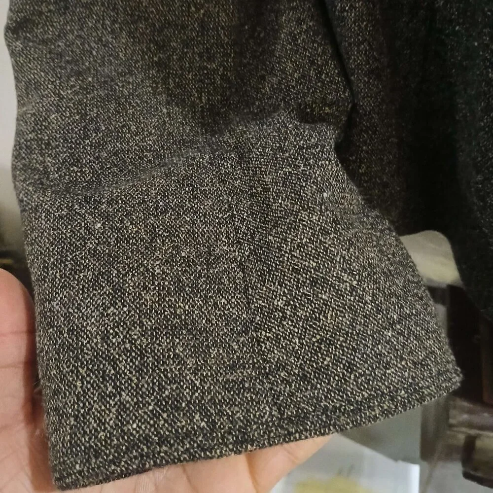 Vintage Woman's Suit Coat - Picture 5 of 13